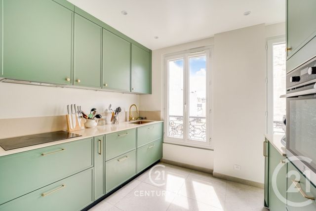 Appartement F4 &agrave; louer - 4 pi&egrave;ces - 81,75 m2 - Paris - 75015 - ILE-DE-FRANCE
