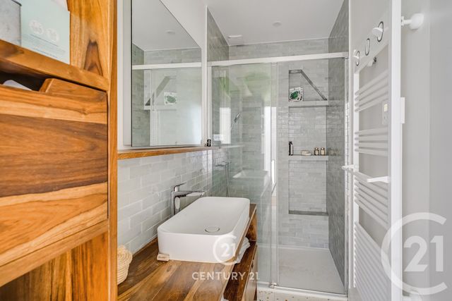 Appartement F4 &agrave; louer - 4 pi&egrave;ces - 81,75 m2 - Paris - 75015 - ILE-DE-FRANCE