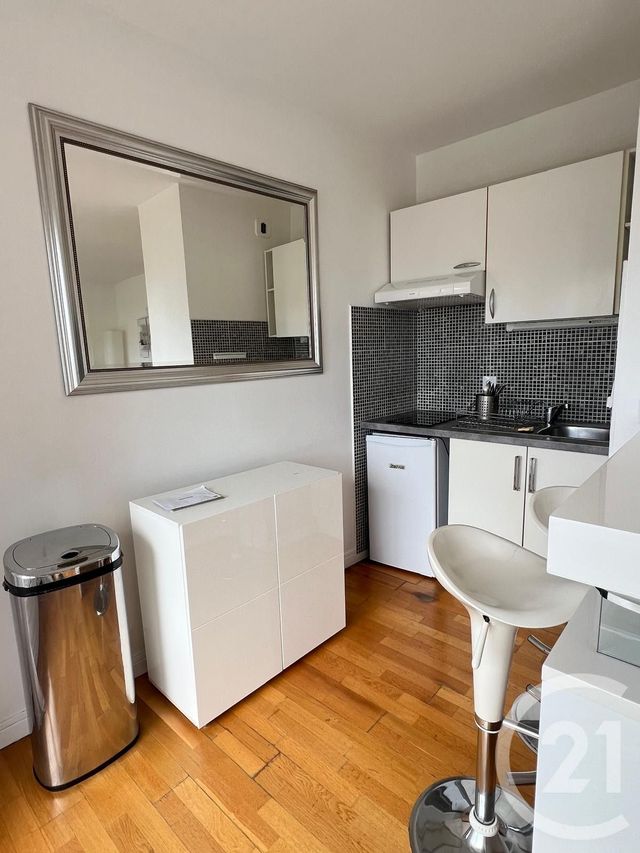 Appartement F1 &agrave; louer - 1 pi&egrave;ce - 31,02 m2 - Paris - 75015 - ILE-DE-FRANCE