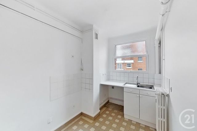Appartement F3 &agrave; louer - 3 pi&egrave;ces - 65 m2 - Paris - 75015 - ILE-DE-FRANCE