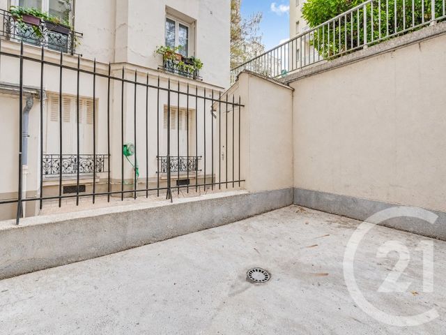 Appartement Studio &agrave; vendre - 1 pi&egrave;ce - 11 m2 - Paris - 75015 - ILE-DE-FRANCE
