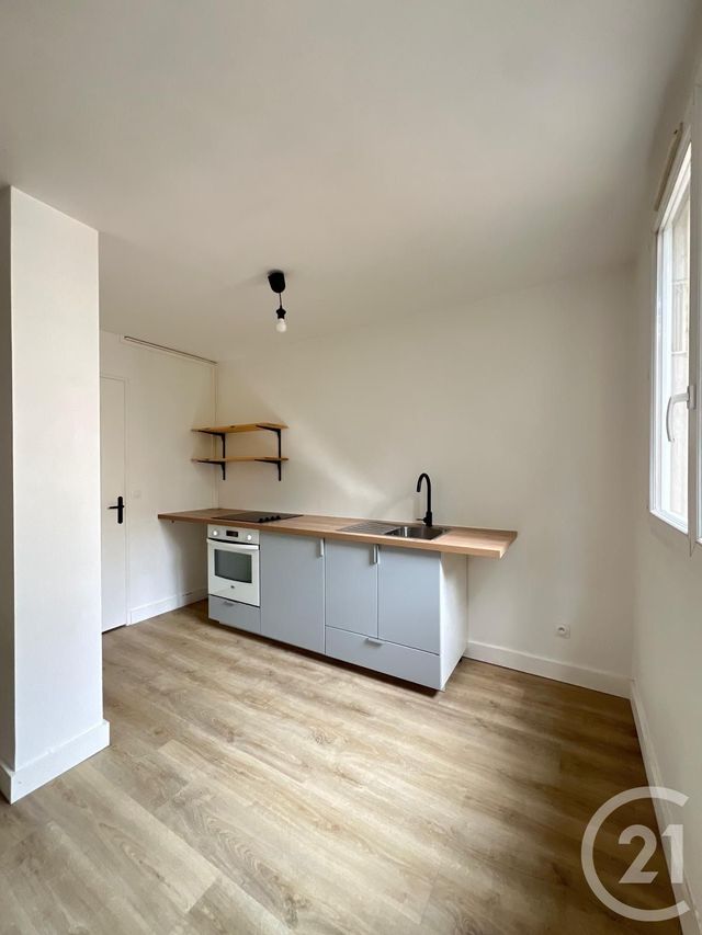 Appartement F2 à louer MONTREUIL