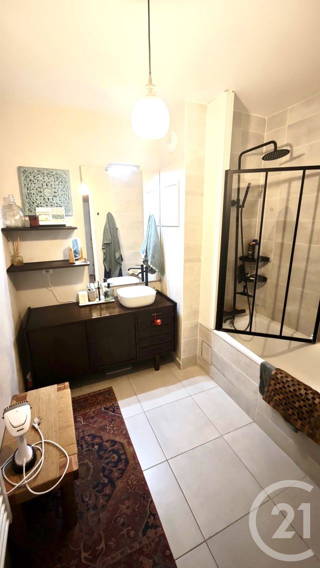 Appartement F3 &agrave; louer - 3 pi&egrave;ces - 65,68 m2 - Asnieres Sur Seine - 92 - ILE-DE-FRANCE