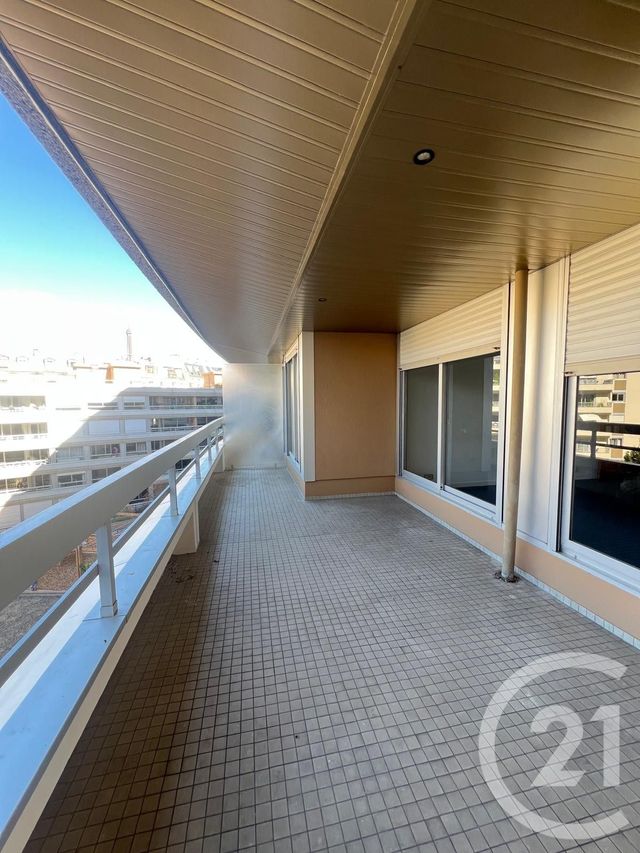 Appartement F3 &agrave; louer - 3 pi&egrave;ces - 74,26 m2 - Paris - 75015 - ILE-DE-FRANCE