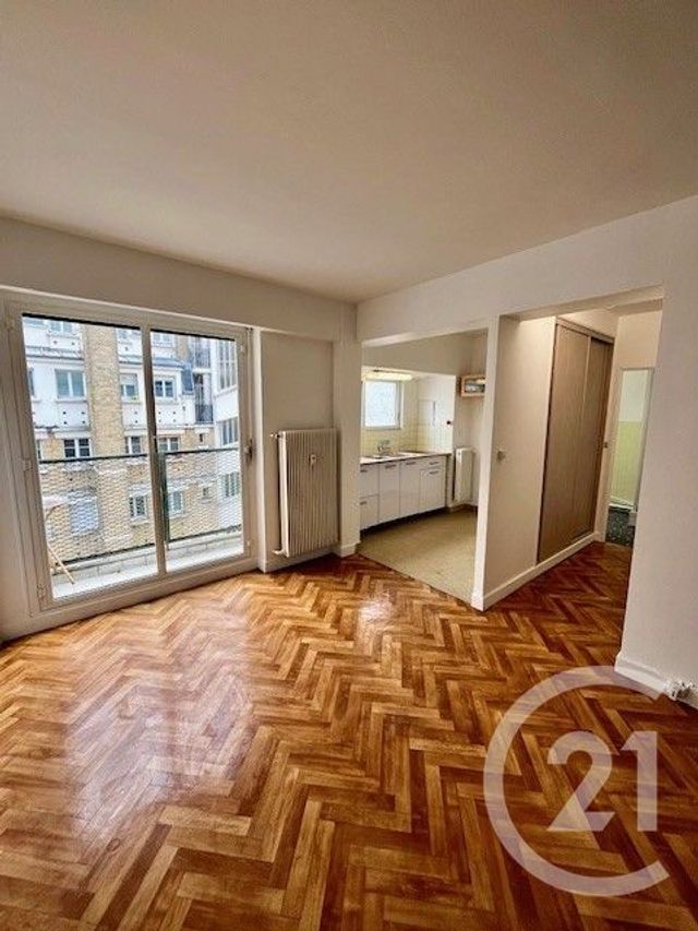 Appartement F1 à louer PARIS