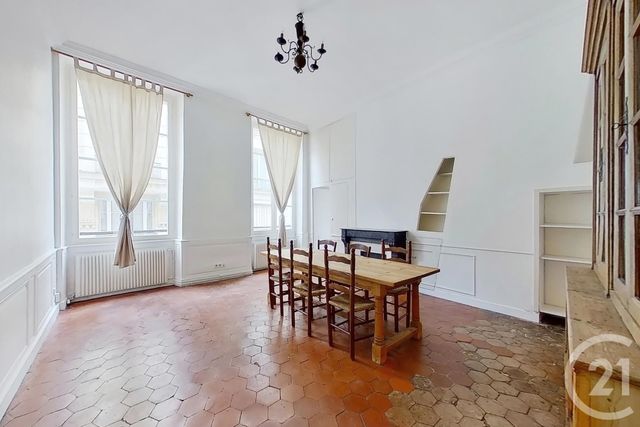 Appartement F3 à louer PARIS